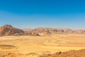 Fototapeta na wymiar Mountains in the Sinai desert
