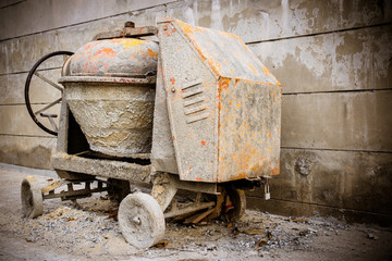 Cement mixer winch