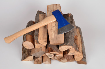 Brennholz hacken, Axt
