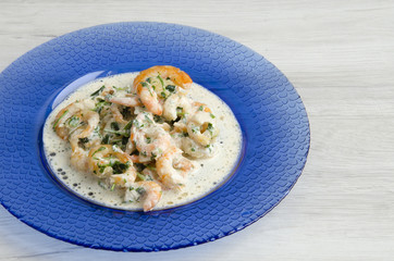 Shrimp in creamy garlic sauce