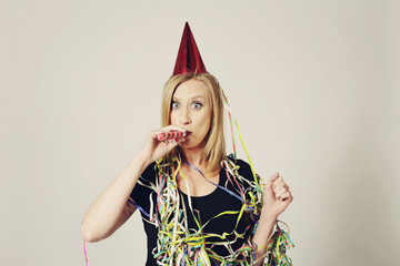 femme s'amusant à une fête © mariesacha