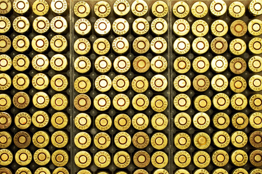 ammo to machine guns and pistols in the cage