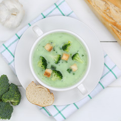 Brokkolisuppe Brokkoli Suppe Broccolisuppe Broccoli von oben ges