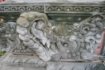 Fantastic animal to the Temple