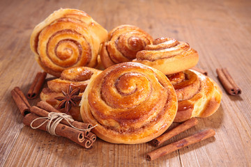 cinnamon roll