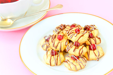 Delicious Christmas Cookies with Cranberries Kurabye.