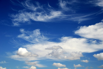 Naklejka na ściany i meble Sky with Amazing Clouds