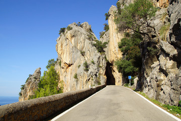 Fototapeta na wymiar Mountain road to Sa Calobra. Mallorca, Spain