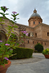Fototapeta na wymiar Palermo, Cattedrale with Flowers in front, vertical