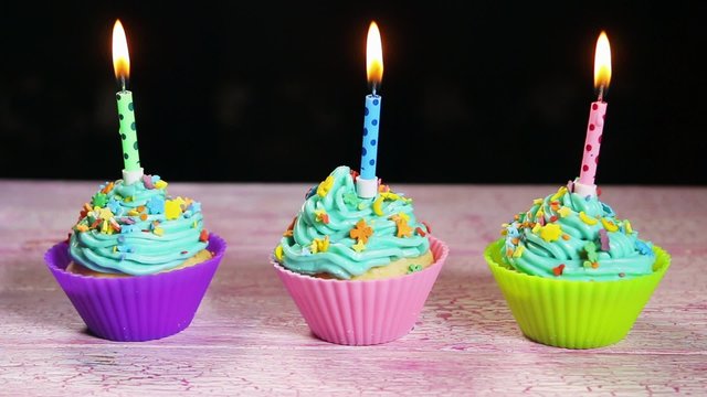 Christmas cupcakes and candles