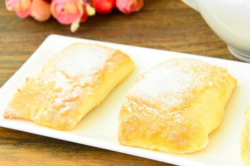 Sweet Bun with Cheese, Apple and Cinnamon.