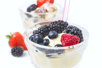 vanilla ice cream with berries