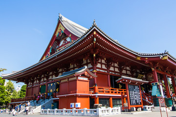 Naklejka premium the Main Hall (Kannondo Hall) at Senso-Ji temple in Tokyo, Japan