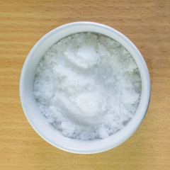 Salt  in  cup