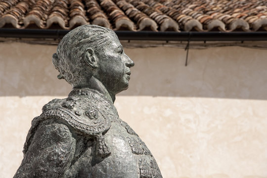 Paseando por la Ronda torera, municipios de M&aacute;laga, Andaluc&iacute;a