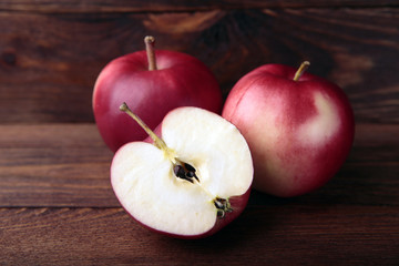 apples in a wooden box