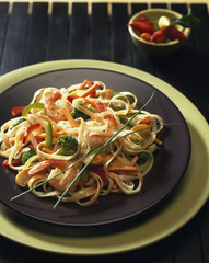 Linguine with shrimp and broccoli