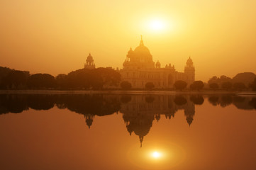 Victoria Memorial lake reflection in sunset
