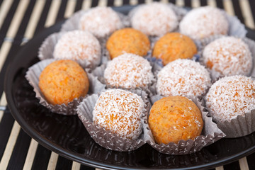 Carrot Cake Rolls with Coconut