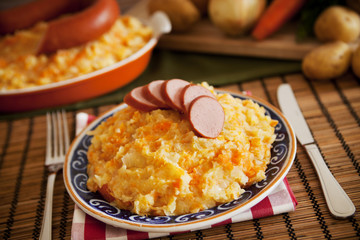 Dutch food: mashed potatoes, carrots and onions or 'Hutspot'