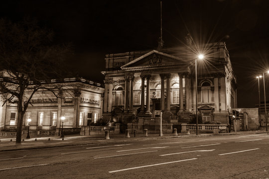 County Sessions House by night