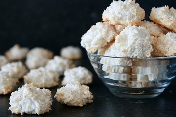 Coconut candy