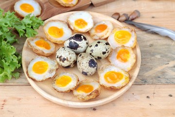 Quail eggs and fried quail eggs of delicious.