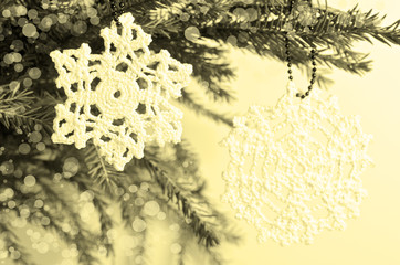 Snowflake associated with threads.