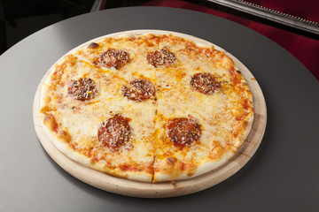 pepperoni pizza with sausage