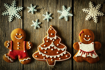 Christmas gingerbread couple and tree cookies