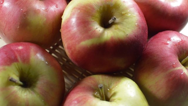apple table rotate