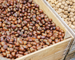 chestnut at market