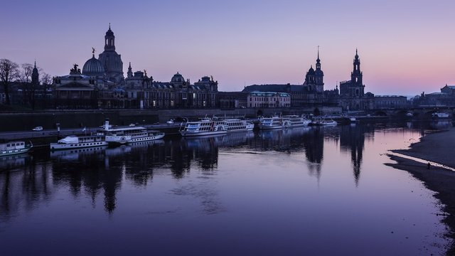 4k Timelapse, panoramic view embankment of Elbe river, Dresden, Germany 