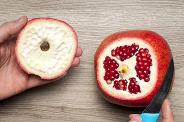 How to cut a pomegranate.