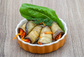 Eggplant rolls with carrot