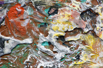 Красочный рельеф на палитре