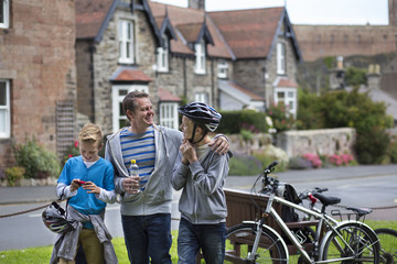 Obraz premium Family Bike Ride