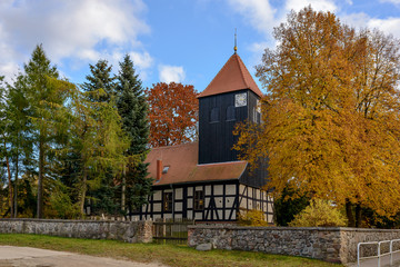 Historische Fachwerkkirche Bredereiche