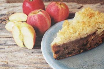 Apple cake