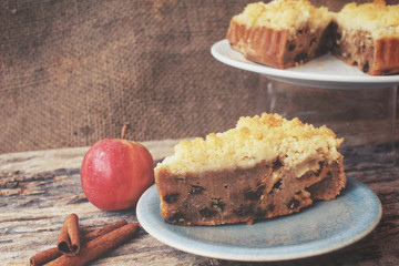 Apple cake