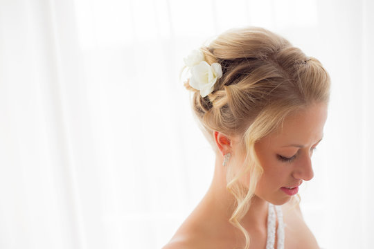 Brides hair style for wedding