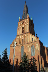 Fototapeta na wymiar Kirchturm der Jakobskathedrale in Stettin