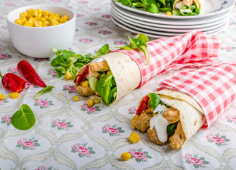 Chicken tortilla cones