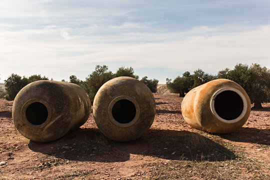 รูปภาพTinajas เลือกดูภาพถ่ายสต็อก เวกเตอร์ และวิดีโอ85 Adobe Stock