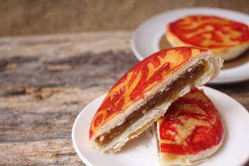 Chinese cake