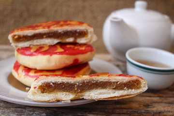Chinese cake with hot tea