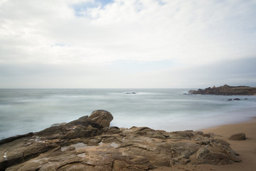Fototapeta na wymiar Rocky seascape - Long exposure