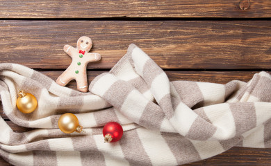 Gingerbread man and scarf