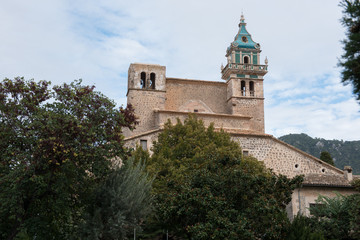 Fototapeta na wymiar church in Valdemossa, Mallorca, Spain