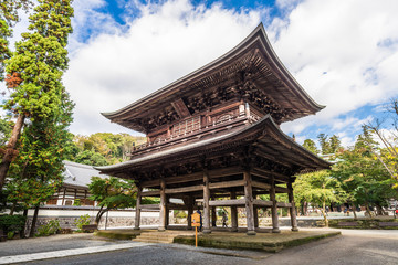 秋の鎌倉　円覚寺　山門